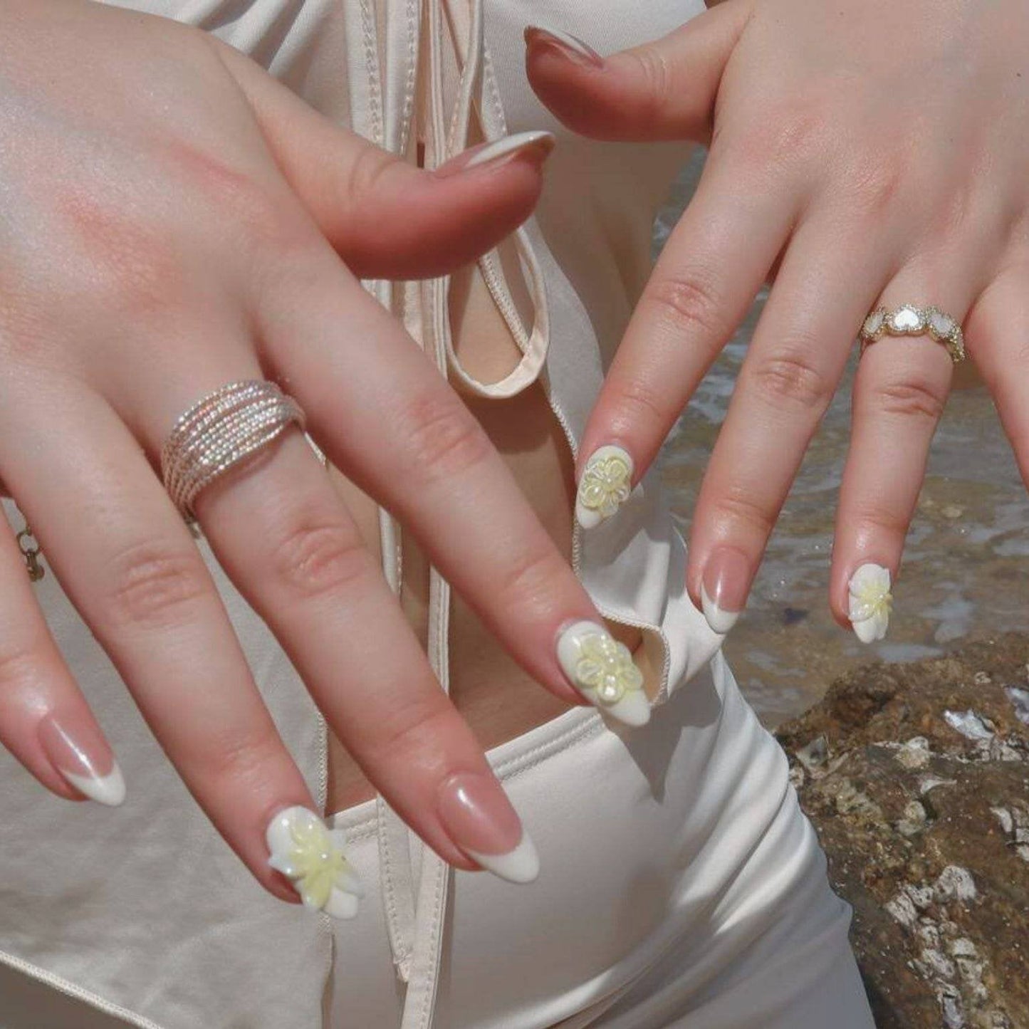 Petal Perfection - Ersa Nails Nude White Yellow PressOnNails