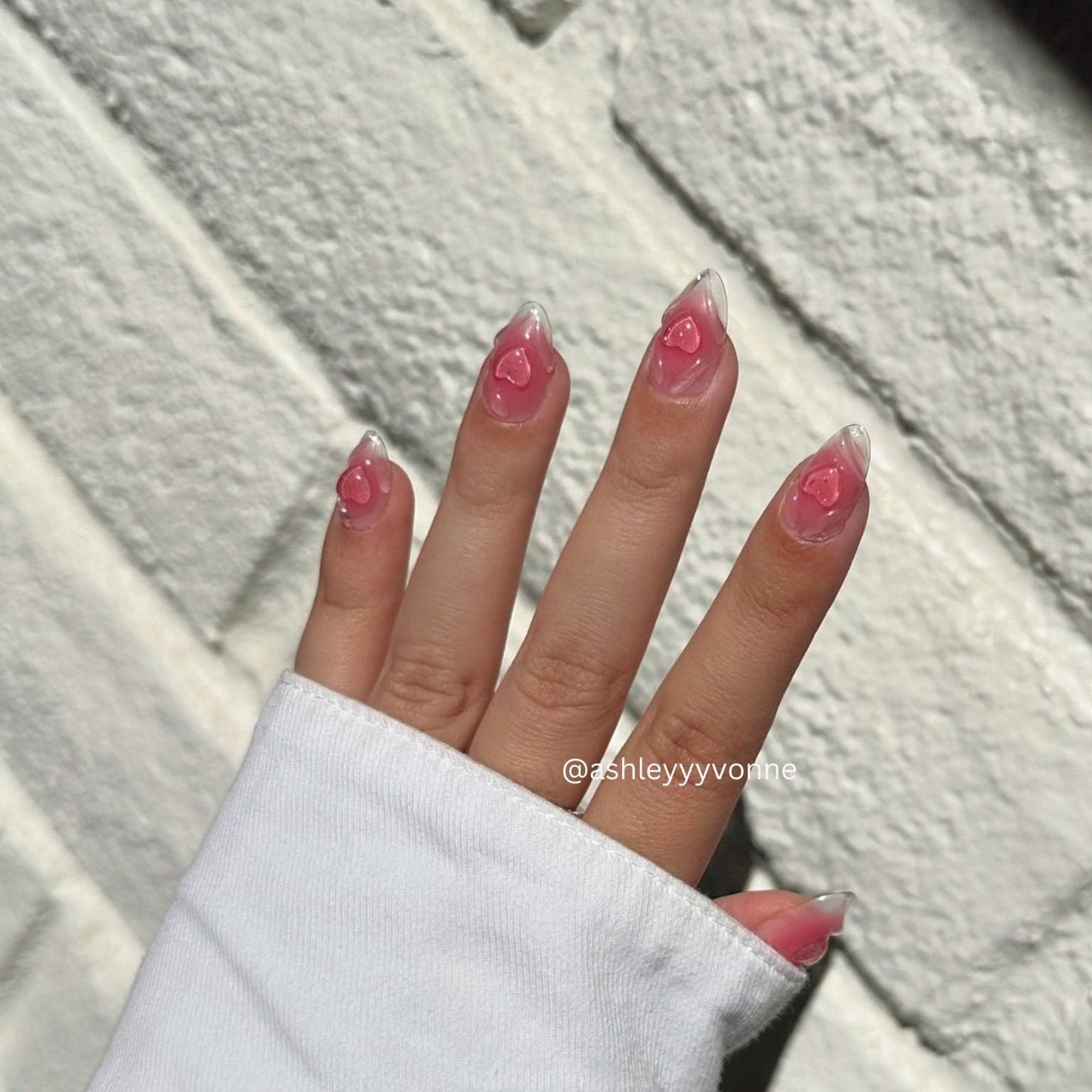 Sweetheart - Ersa Nails Red Pink Short Almond PressOnNails