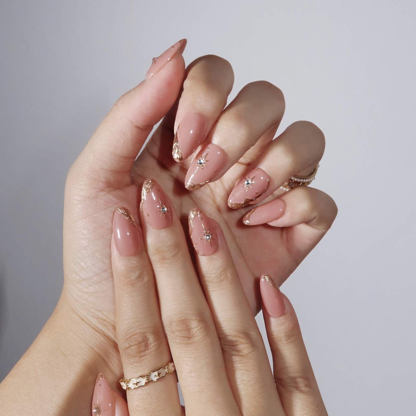 Aurora’s Touch - Ersa Nails Nude Gold PressOnNails