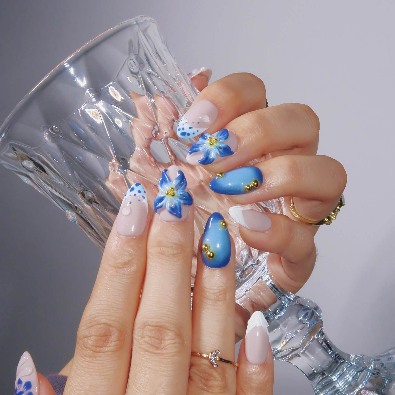 Azure Muse - Ersa Nails Nude Blue White PressOnNails