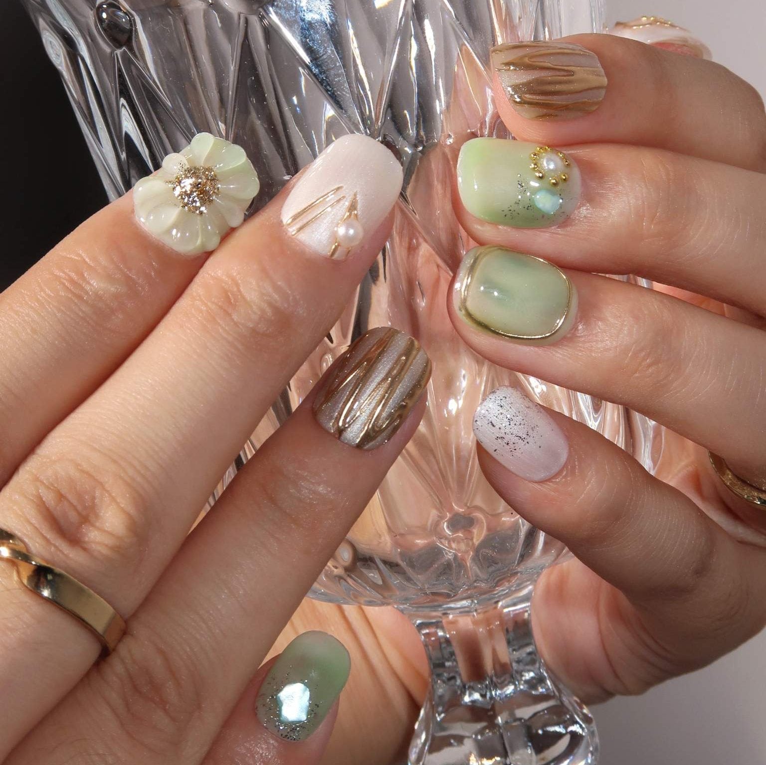 Emerald Dream - Ersa Nails Jade White Gold PressOnNails