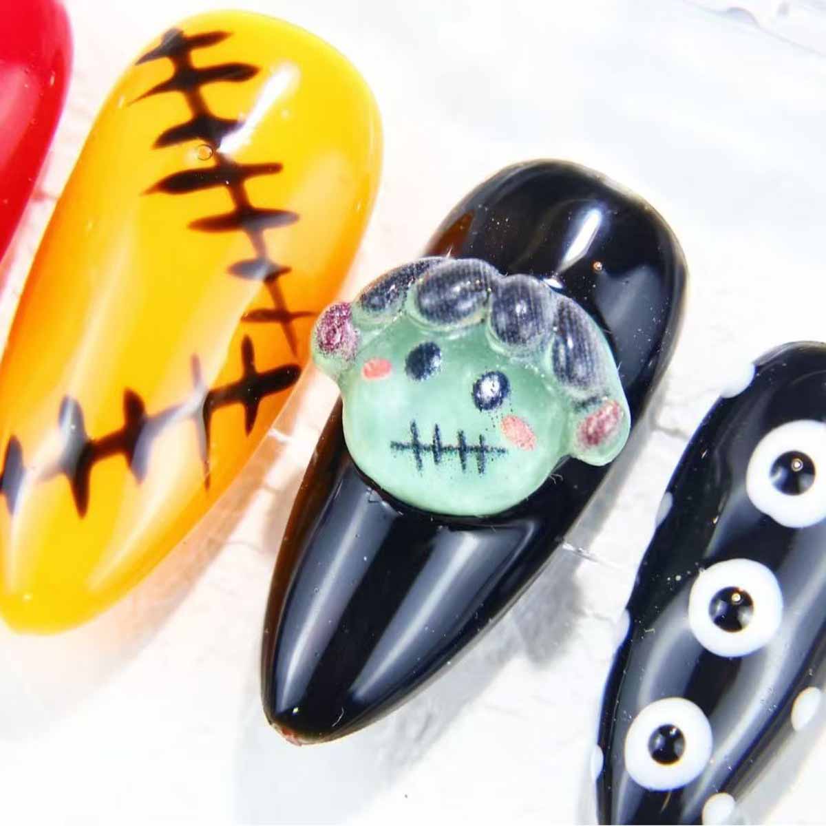 Halloween - themed Nail Art