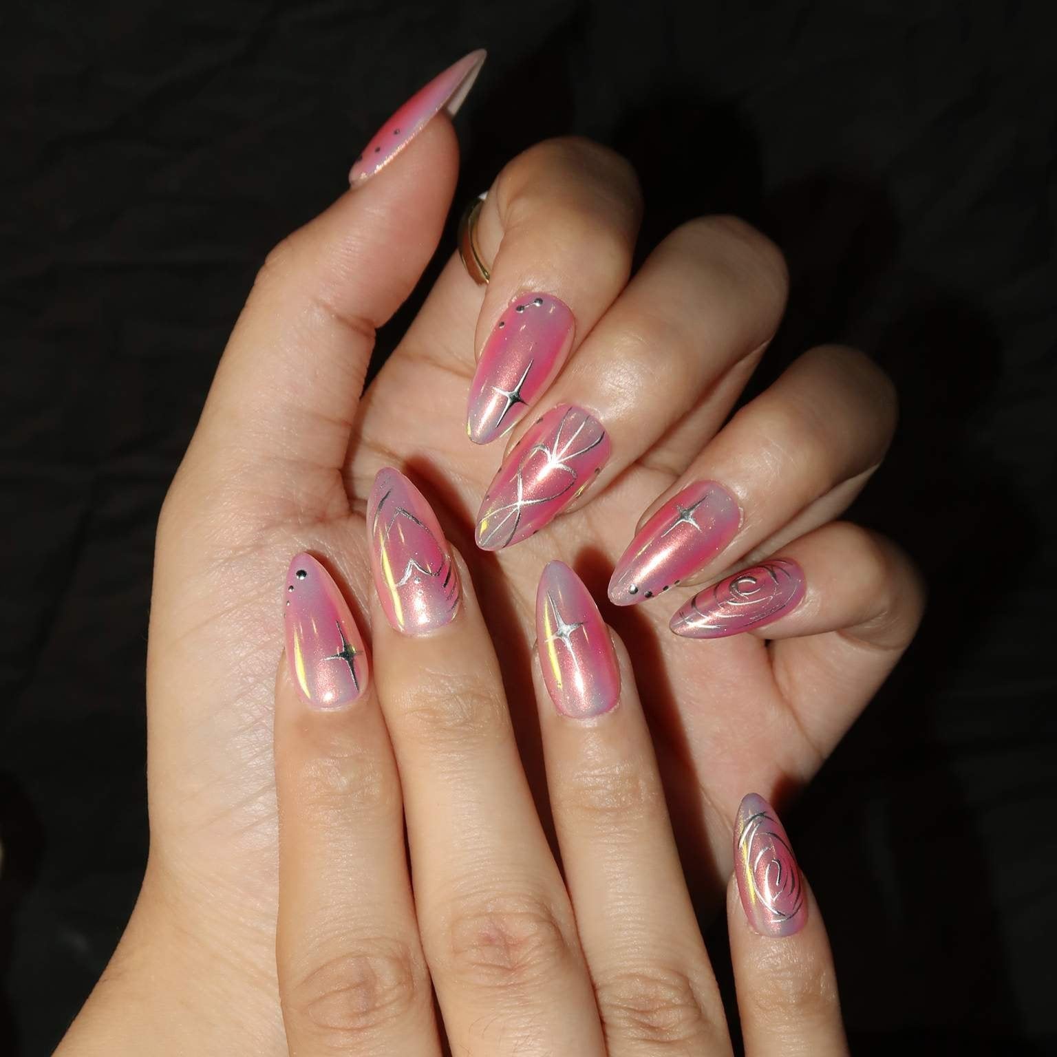 Love Aura - Ersa Nails Pink Mid Almond PressOnNails