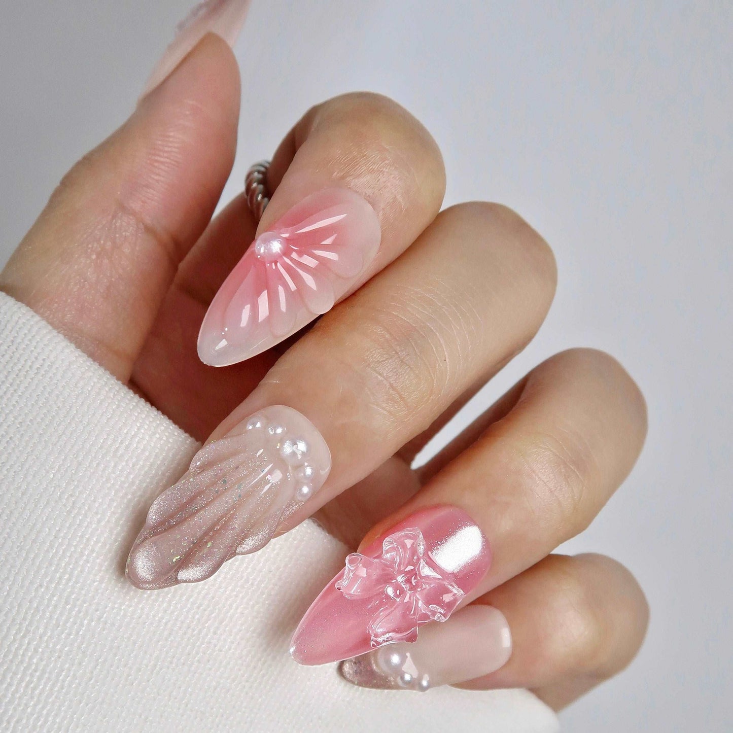 Miss Underwater - Ersa Nails Pink Nude Med Almond PressOnNails