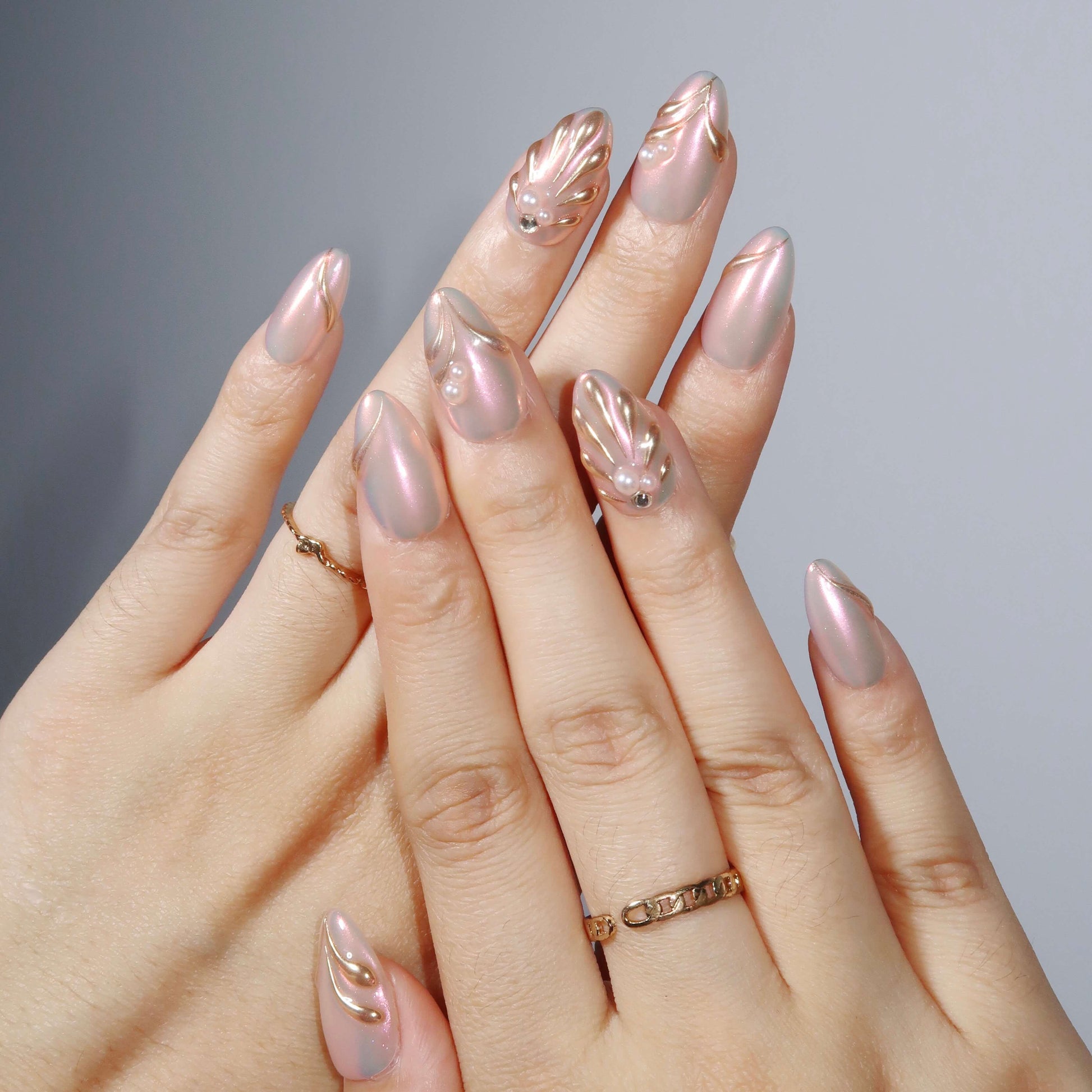 Moonlit Pearl - Ersa Nails Pink Gold PressOnNails