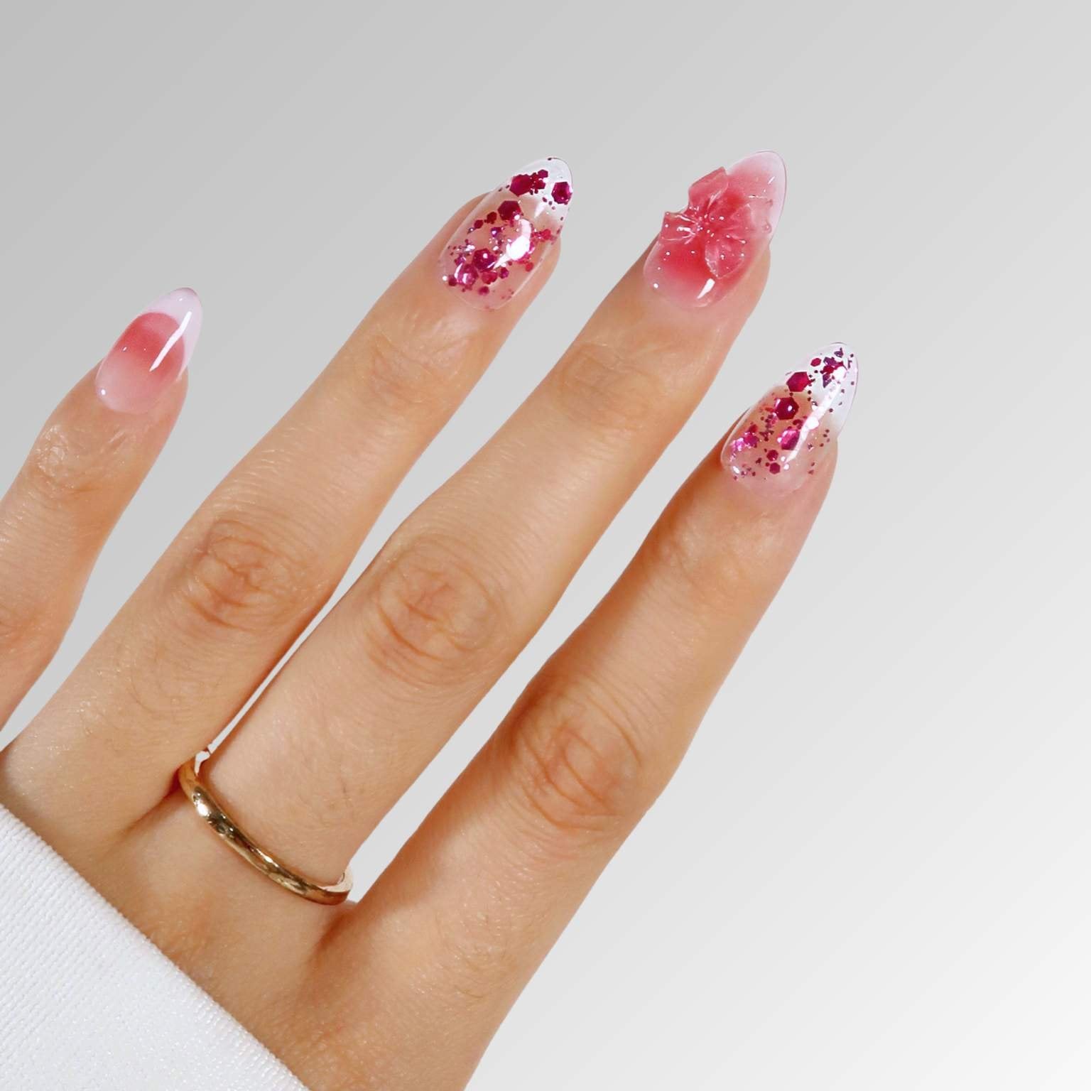 Sparkling Allure - Ersa Nails Pink White Short Almond PressOnNails